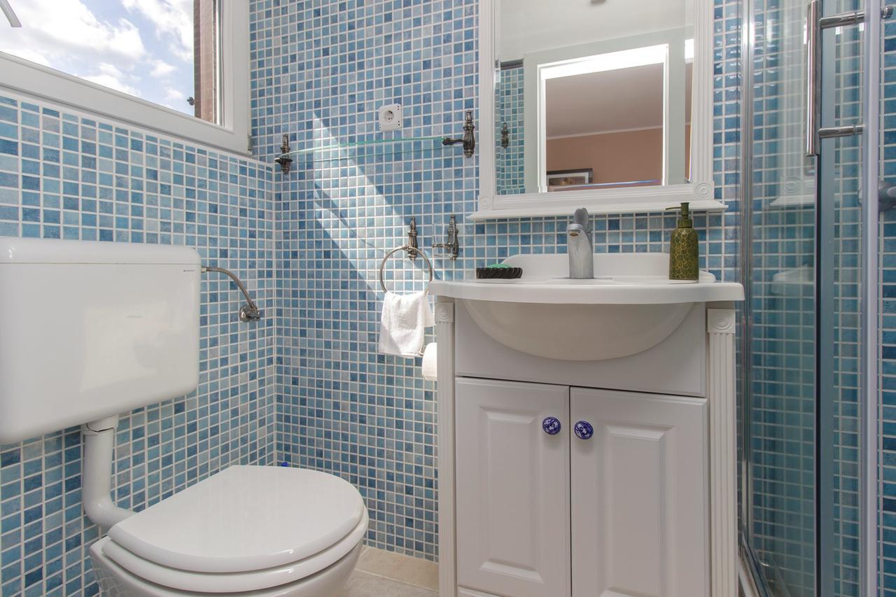 ז'אבוריץ' Sea Breeze - Front Sea Apartment מראה חיצוני תמונה